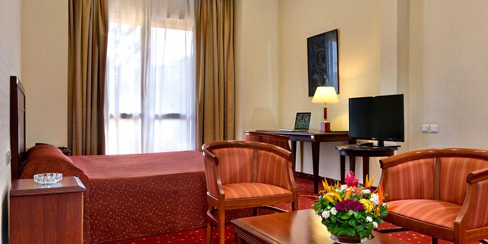 Grand Hotel Bamako Luaran gambar