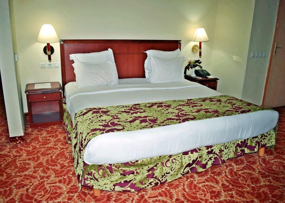 Grand Hotel Bamako Luaran gambar